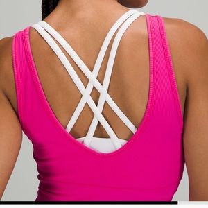 NWT Power Pivot Ribbed Tank Top